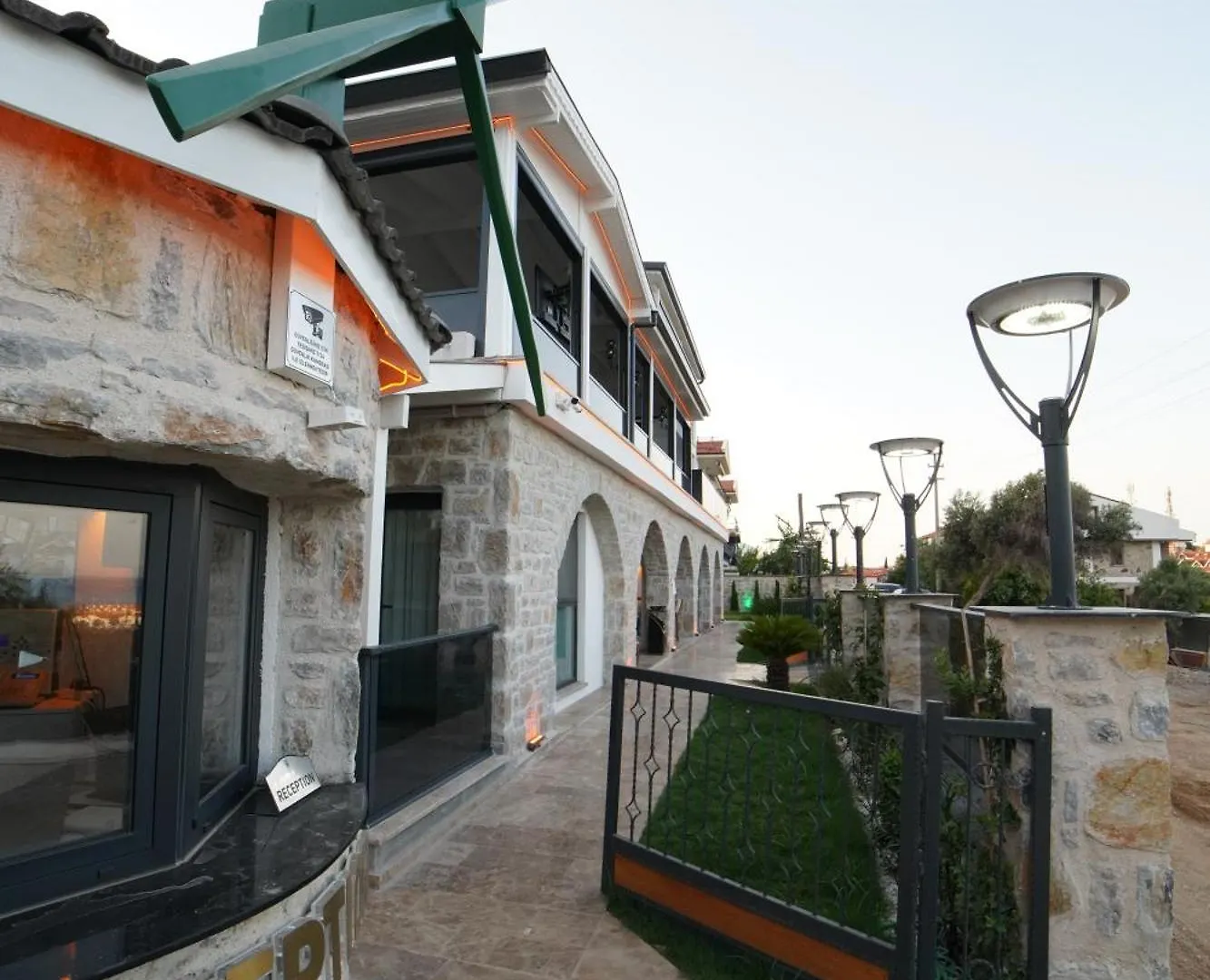 Datca Suites Luxury Boutuiqe Hotel