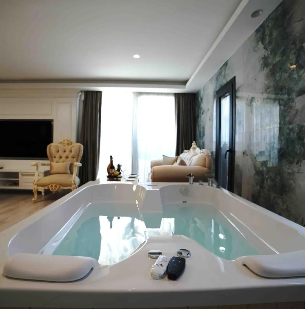 Datca Suites Luxury Boutuiqe Hotel